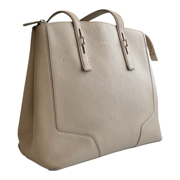 Furla Handbags - Furla Leather Ivory Perla Shoulder Tote Minimalist Classic Elegant Gold Hardware